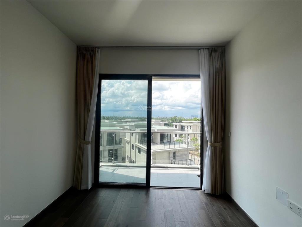 Bán căn 86m2 panorama mizuki view sông