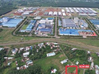 Sang gấp lô đất 121m2, cách kcn dầu giây chỉ 100m. cách sân bay long thành chỉ 15km. giá rẻ
