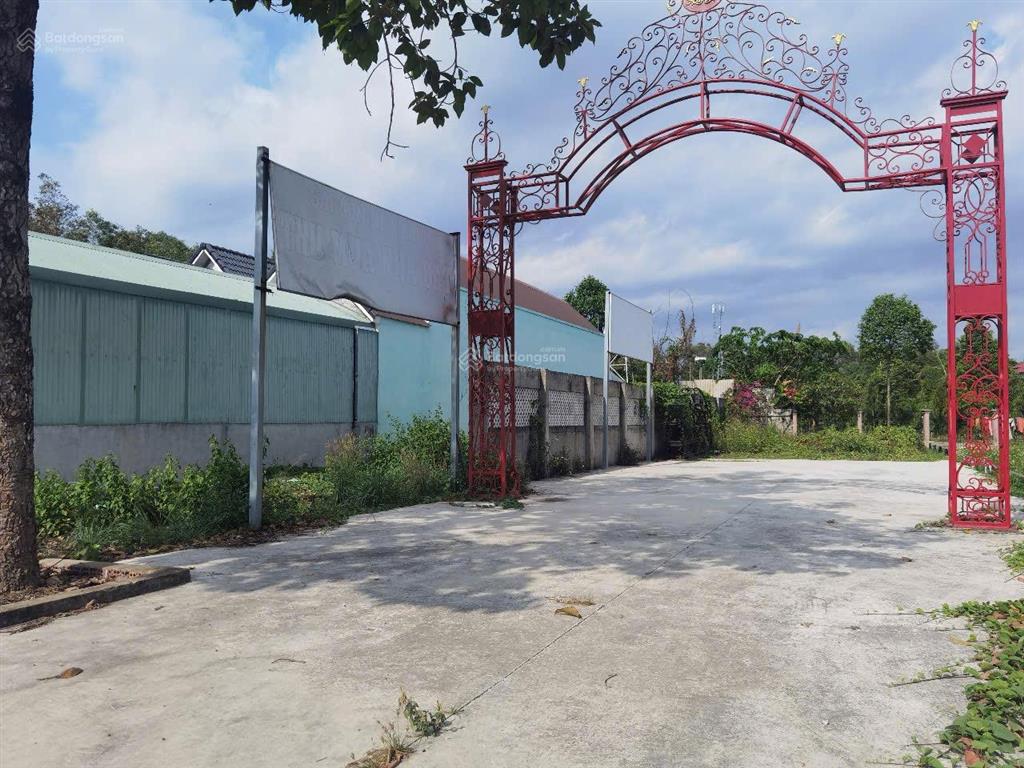 Em dung chuyên bán đất mặt tiền nguyễn hữu cảnh, nhơn trạch,  em 0906 602 ***