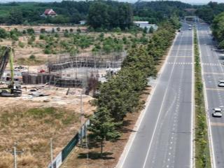 Kẹt tiền cần bán gấp lô đất dt 500m2 (15m x 33m) full thổ cư đường nguyễn hữu cảnh, nhơn trạch