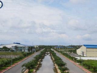 Cần chuyển nhượng 26.000m2 (2ha6). đất sxkd 2 mặt tiền đã đóng thuế 1 lần  ngoài khu.