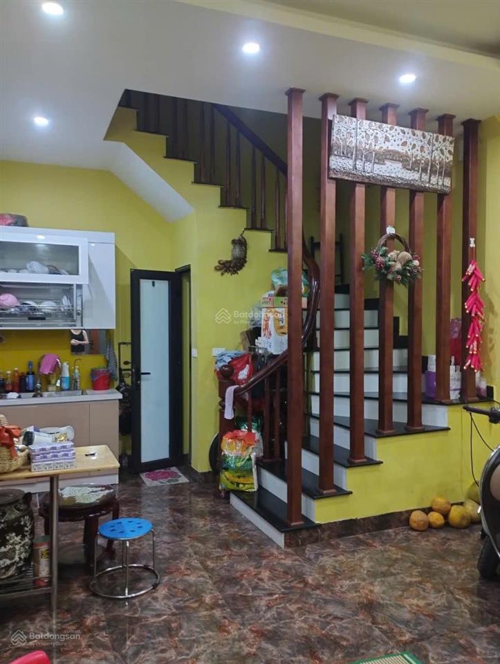 Bán nhà lô góc ngõ 290 kim mã, ba đình, 42m2 x 6t, mt 5m, kd tốt, giá 10.35 tỷ
