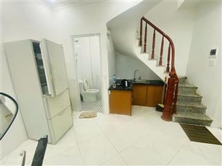 Bán nhà phố trung phụng, đống đa, 4 tầng fun nội thất giá 4.7 tỷ.