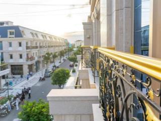 Shophouse regal pavillon đối diện lotte  cắt lỗ sâu 3 tỷ, sổ hồng lâu dài, nhà thô 4 tầng
