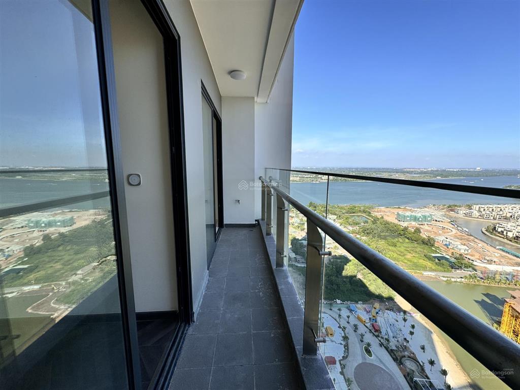 Chính chủ cần bán 2 phòng ngủ beverly be3 79m2 view công viên 36ha giá 6,5 tỉ