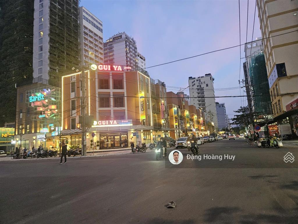 Bán cặp đất sát biển đường đỗ bá, kinh doanh sầm uất