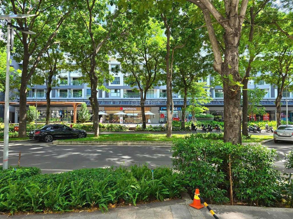 Shophouse giá gốc chủ đầu tư celadon city, trả chậm 36 tháng 0% lãi suất.  0919 147 ***