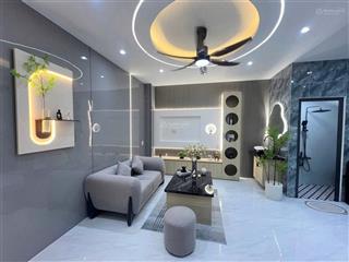 Nhà diện tích rộng  tặng đầy đủ nội thất  cạnh chợ đêm hạnh thông tây  hơn 3 tỷ