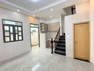 3.15 tỷ  không lộ giới  không quy hoạch  3 tầng  2 pn  đường ht06  gần hiệp thành city