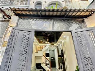 Rẻ còn xót lại 4 phòng ngủ trang bị đủ nội thất đúc kiên cố 3 tầng lầu ds 21  quang trung