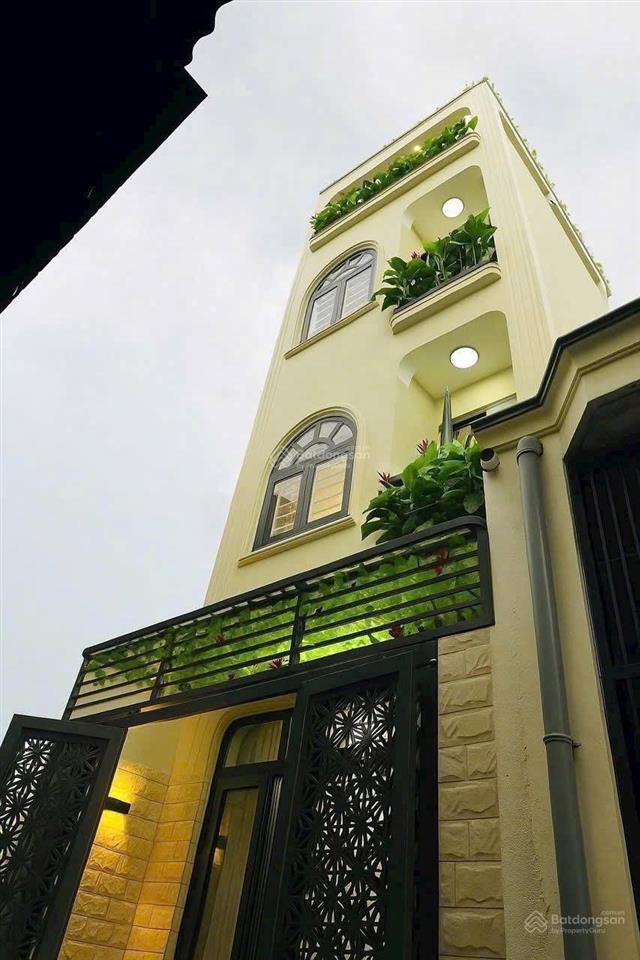 Nhà xây mới 4 tầng tặng nội thất sịn 4 phòng ngủ đg phạm văn chiêu rẻ  nhiều tiện ích gần nhà