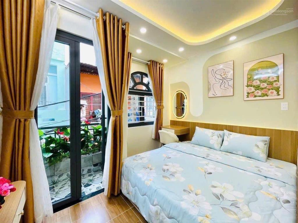 Nhà xây mới 4 tầng tặng nội thất sịn 4 phòng ngủ đg phạm văn chiêu rẻ  nhiều tiện ích gần nhà