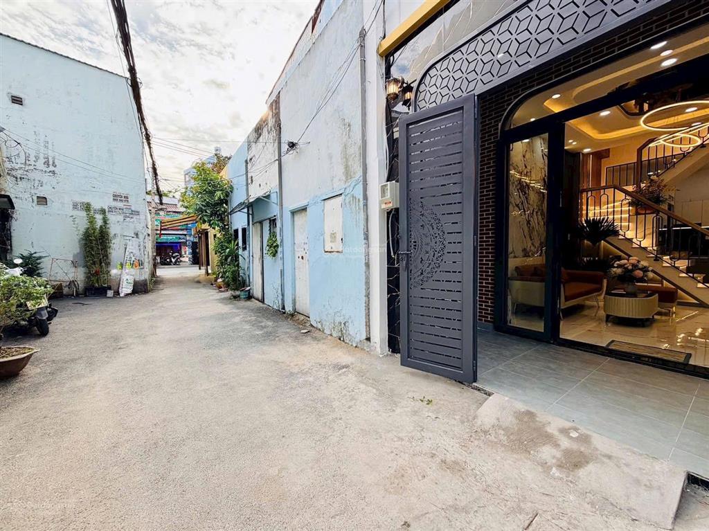 5 phòng ngủ  hẻm ô tô  nhà mới đón tết  3 tầng  đường nguyễn văn khối  tặng nội thất