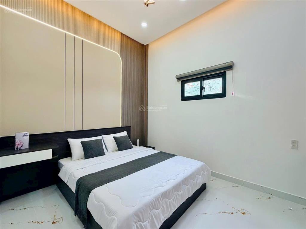 5 phòng ngủ  hẻm ô tô  nhà mới đón tết  3 tầng  đường nguyễn văn khối  tặng nội thất