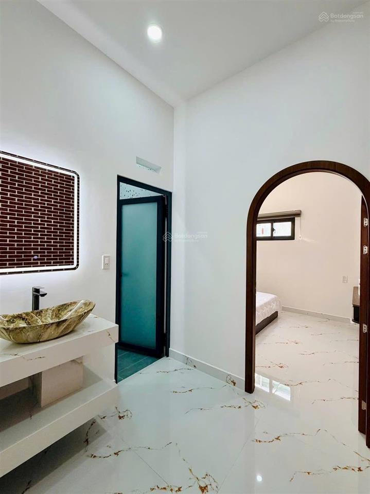 5 phòng ngủ  hẻm ô tô  nhà mới đón tết  3 tầng  đường nguyễn văn khối  tặng nội thất