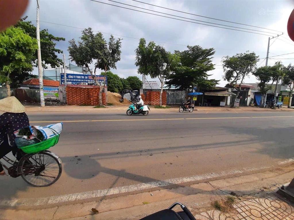 Bán xưởng mặt tiền nguyễn văn bứa 712,8m giá 16ty ql22 vào 900m