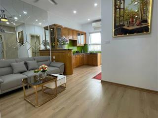 Chính chủ thiện chí bán gấp căn hộ 54m2, giá 3,x tỷ chung cư ct4 xa la, hà đông. full nội thất