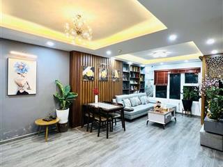 Chính chủ bán gấp căn 74m2 2 ngủ giá nhỉnh 4, x tỷ chung cư flc star tower 418 quang trung, hà đông