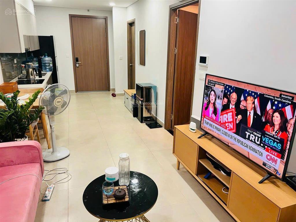 Cần bán căn hộ 55m2 view trực diện sông, tầng cao, c/c sky89, giá 4.160 tỷ, tặng full nội thất