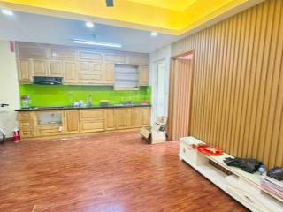 Giá tốt! chốt ngay căn góc 3pn 81m2 tầng trung chỉ 3.9x tỷ tại ct7 the spark dương nội