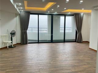 Bán căn hộ 119m2, 3pn, 2wc tại đường thép mới, kđt việt hưng long biên, 5,335 tỷ