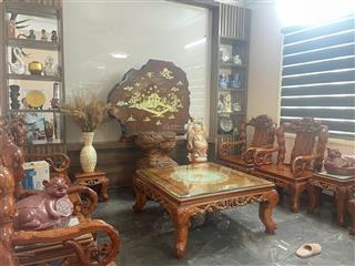 Chủ bán gấp nhà 5 tầng 60m2 tại ngô gia tự, p. việt hưng, hn  nhà 3 mặt thoáng, đường ô tô tránh