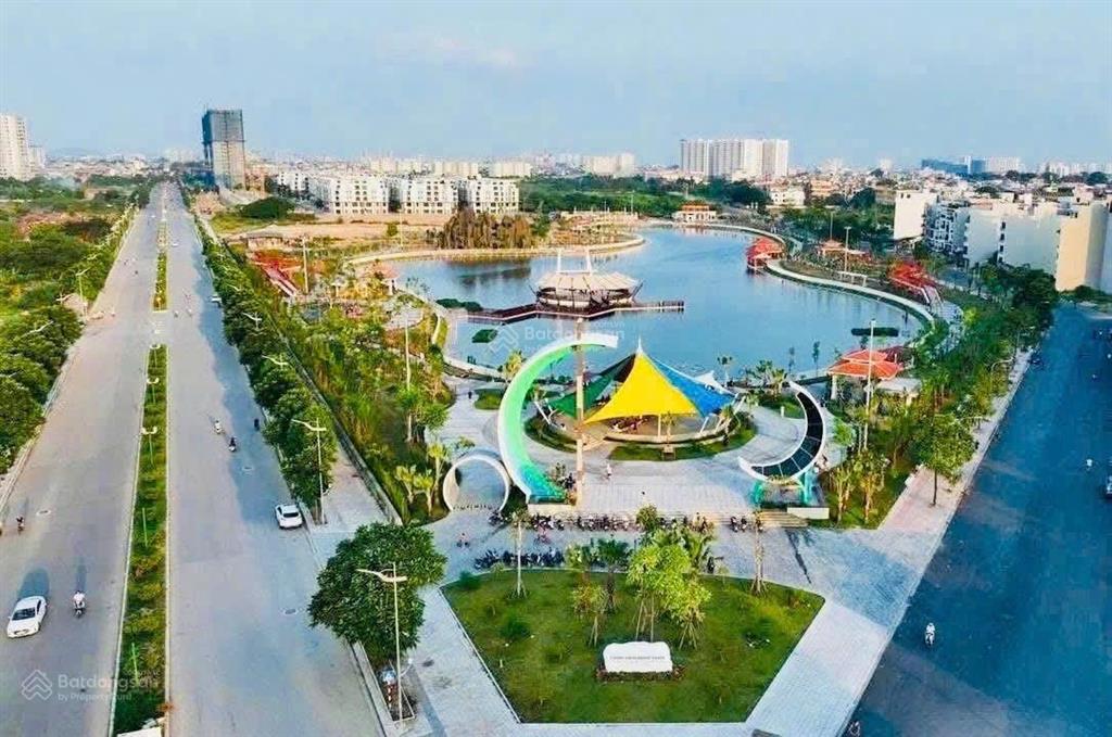 Cực hot 75m2 đất phân lô 3 mặt thoáng hồ ngọc thụy  giá đầu tư 26.6 tỷ!