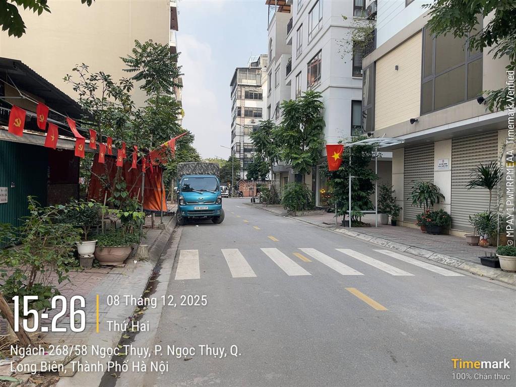 Cực hot 75m2 đất phân lô 3 mặt thoáng hồ ngọc thụy  giá đầu tư 26.6 tỷ!