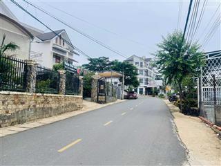 Bán đất 1.015m2 đường vạn hạnh, p8, đà lạt, giá tốt.  0977 681 ***
