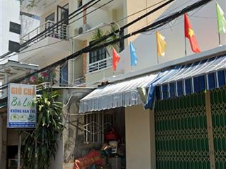 Bán nhà hẻm hoàng diệu, nha trang, cách biển 500m giá chỉ 100tr/m2.  0977 681 ***