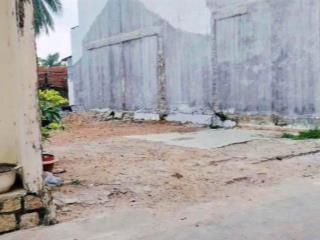Bán lô đất hẻm ô tô đường nguyễn thiện thuật, nha trang, cách biển 400m, giá rẻ 130tr