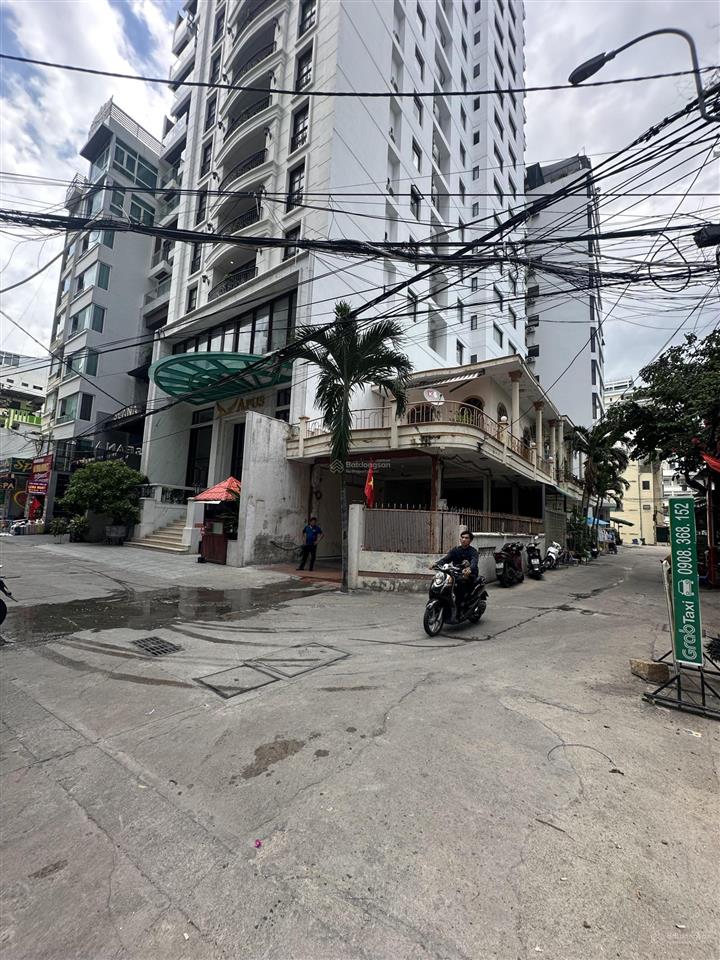 Bán đất xây khách sạn, hẻm 7m đường hùng vương, nha trang, cách biển 200m giá 173tr/m2