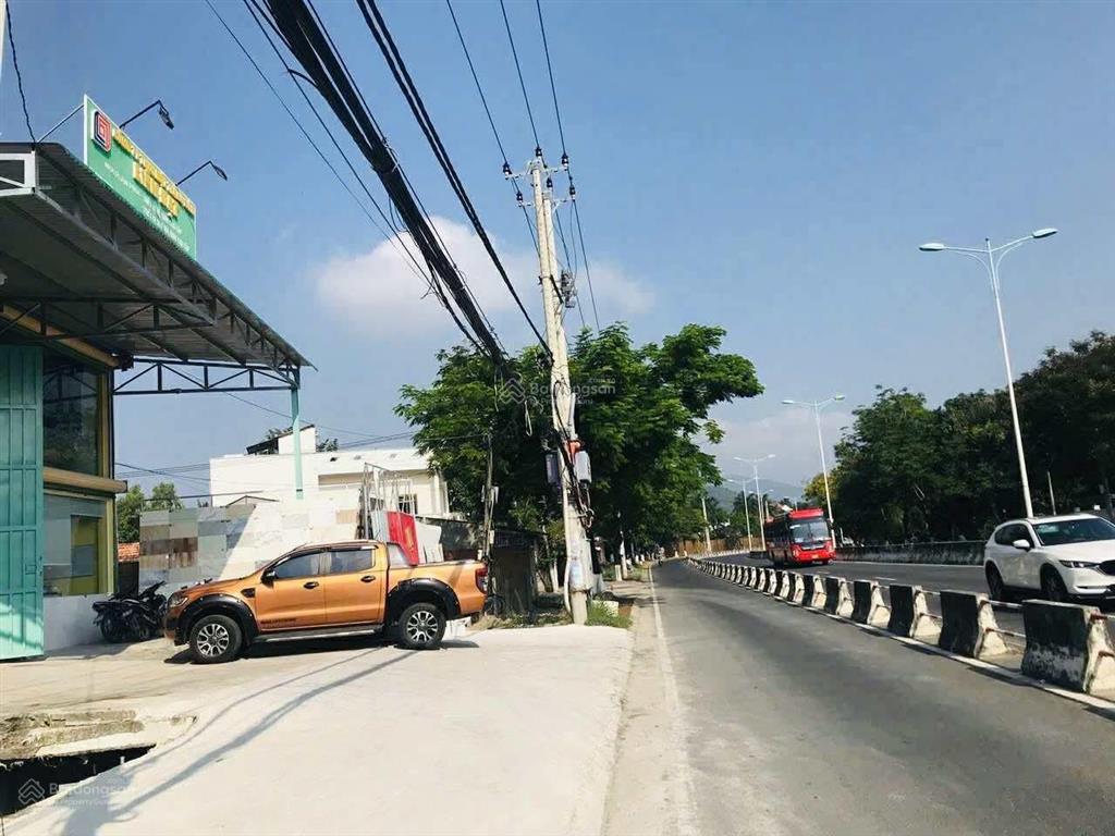 Bán đất đường nguyễn tất thành, nha trang 571m2, chỉ 17 tỷ 500tr