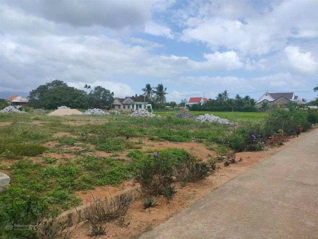 Bán lô đất thôn ngọc sơn, xã ninh an, ninh hoà, cạnh dt7 giá rẻ 323m2