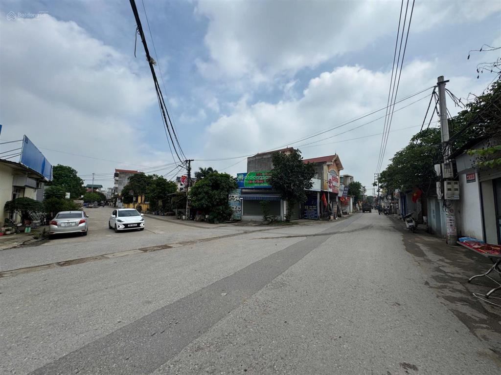 Tìm đâu ra giá 7x triệu/m2 mai hiên đông anh (mai lâm cũ) diện tích 56,5m2, mặt tiền 4m