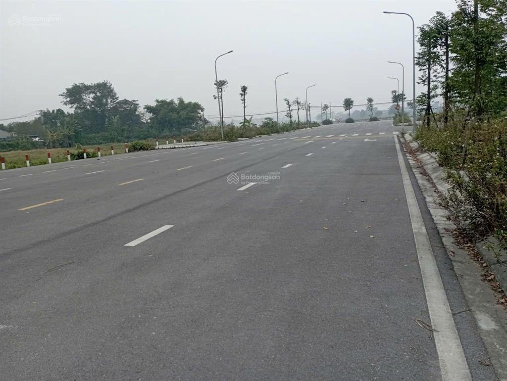 Đất tái định cư mai hiên, đông anh, chính chủ cần bán 56m2 vị trí trung tâm trước mặt là vườn