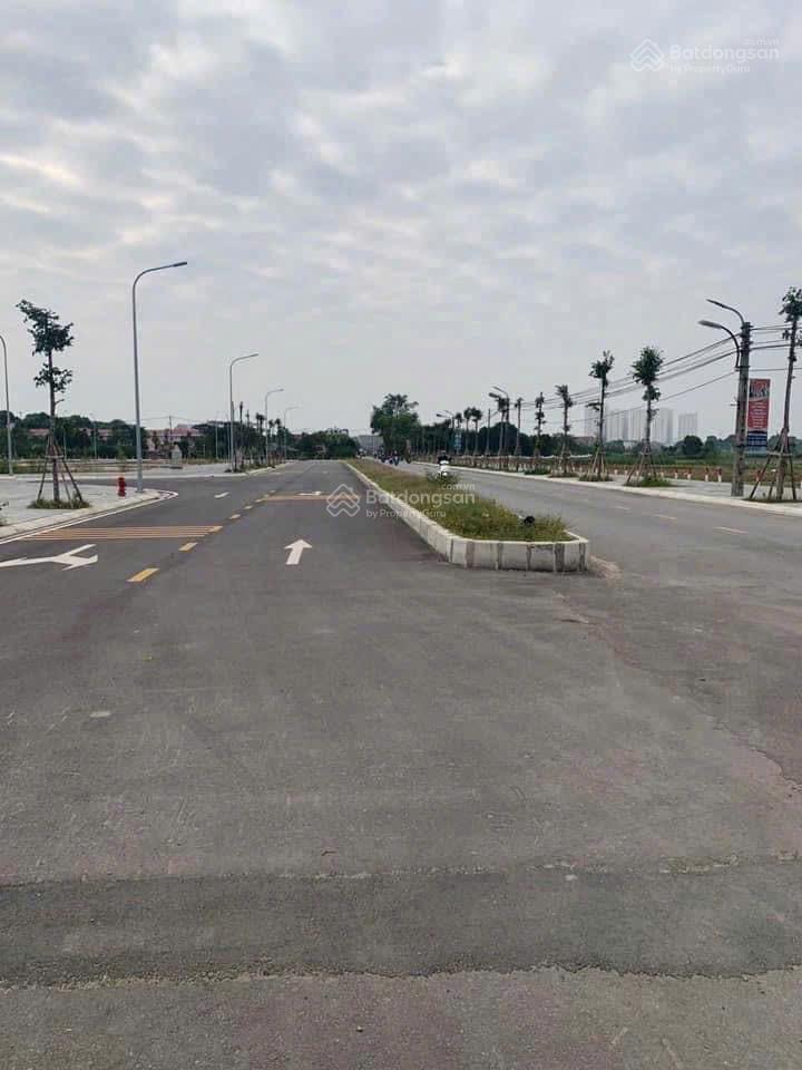 Đất tái định cư mai hiên, đông anh, chính chủ cần bán 56m2 vị trí trung tâm trước mặt là vườn