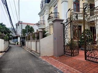 Bán mảnh đất đầu tư. cách cầu tứ liên chỉ 900m.
đc thôn văn tinh  xã đông anh (x. xuân canh cũ)