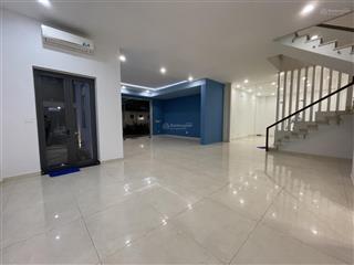 Cho thuê biệt thự an phú, 20x20 sân rộng, nhà mới, hệ thống camera, máy lạnh đầy đủ.0962 117 ***