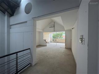 Nhà nguyễn quý đức, 3 tầng, nhà mới thích hợp showrom, vp, spa, trung tâm đào tạo. 0962 117 ***