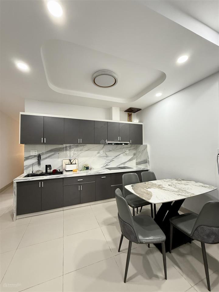 Chính chủ bán nhà 2 tầng tđc kđt phước long sổ hồng hoàn công nhà full nội thất sang xịn chỉ 7,1tỷ