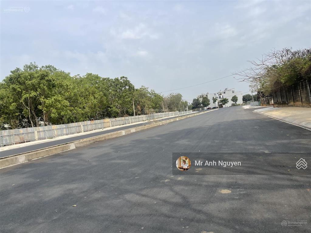 Chủ cần tiền kinh doanh nên nhượng gấp lô đất mt thống nhất a5, lô trục d1 32m khu bình nguyên