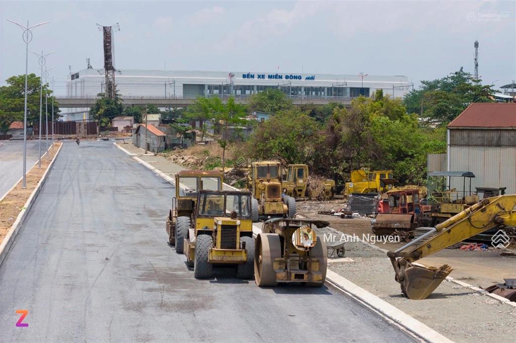 Chủ ngộp vốn ngân hàng nhượng gấp lô đất khu bình nguyên đối diện chung cư đường n1 ngay cổng dự án