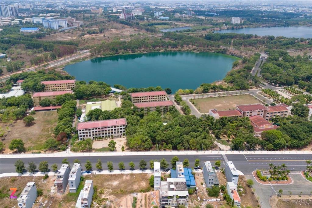 Chủ ngộp vốn ngân hàng nhượng gấp lô đất khu bình nguyên đối diện chung cư đường n1 ngay cổng dự án