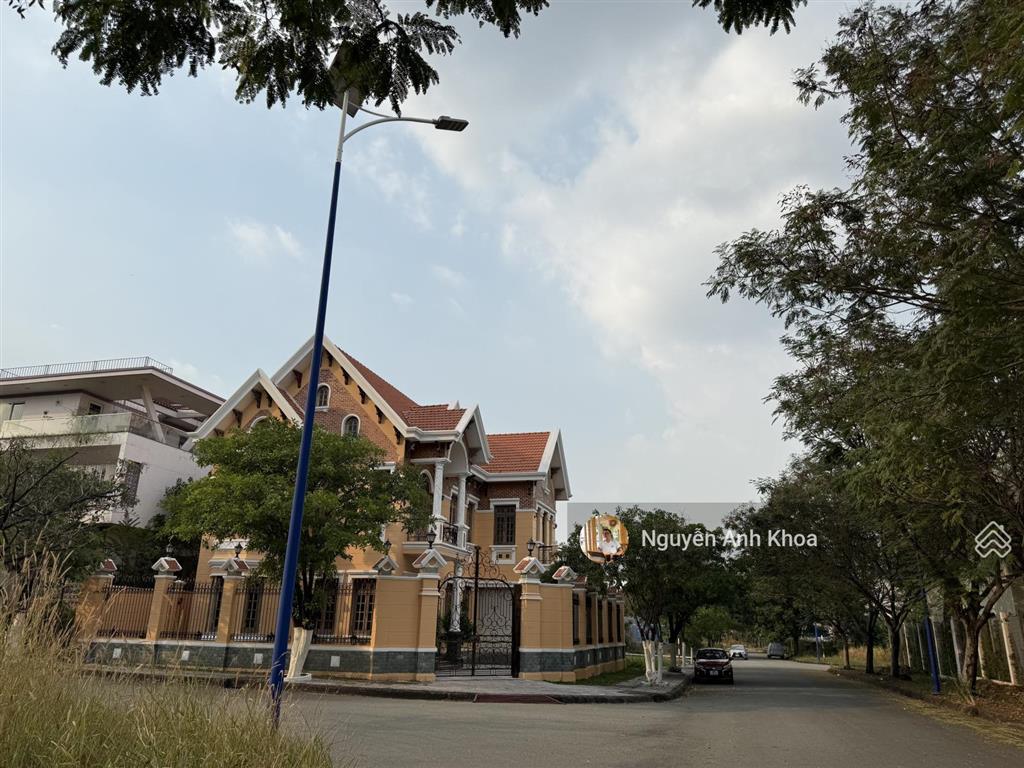 Cập nhật lô đất nền trục d2 khu đô thị bình nguyên, 100m2, hướng tây tứ trạch đối diện biệt thự