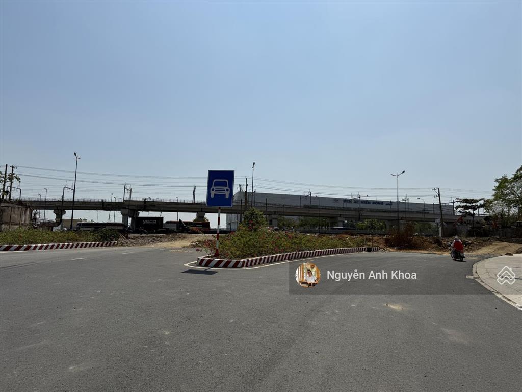 Cập nhật lô đất nền trục d2 khu đô thị bình nguyên, 100m2, hướng tây tứ trạch đối diện biệt thự