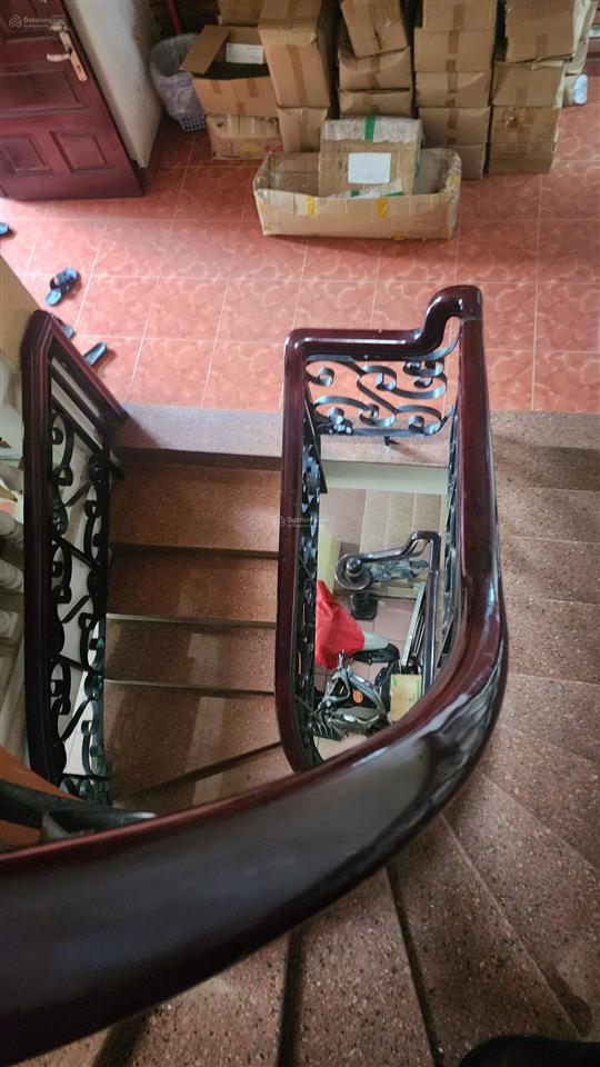 Bán biệt thự mt khu phan xích long  8.2 x 16m  4 tầng  hđ thuê 50 triệu/tháng  chỉ 35.9 tỷ