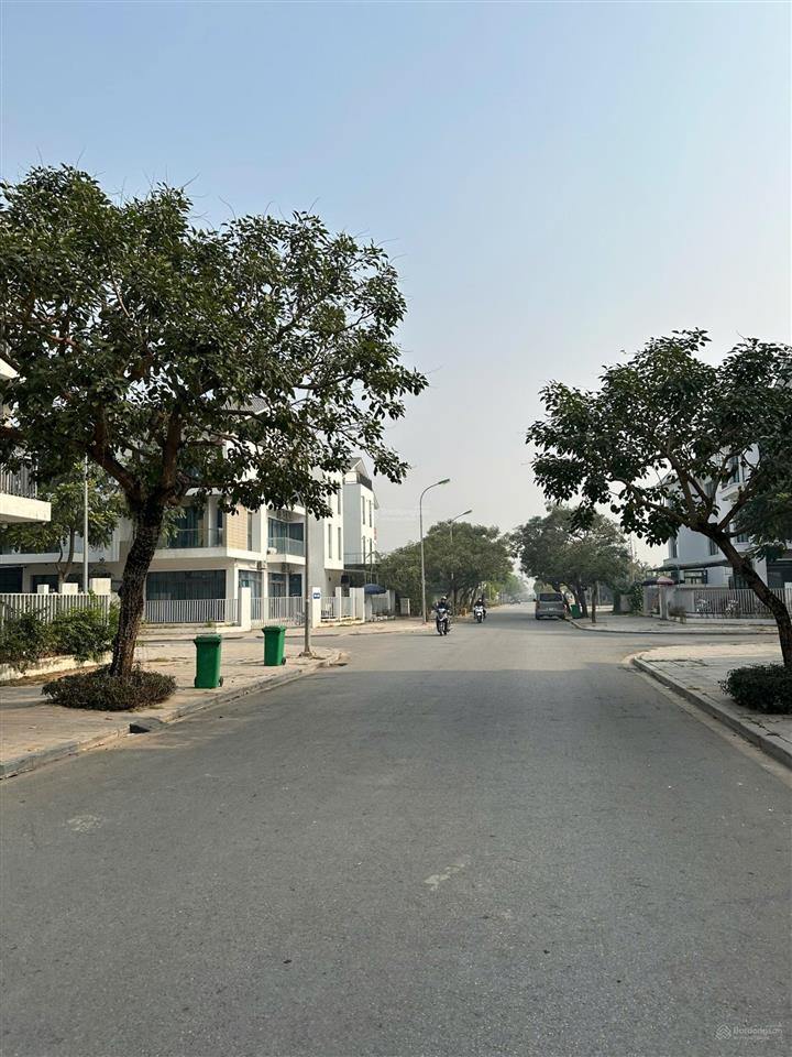 Bán biệt thự nam cường 144tr/m2 đường 17,5m + phía sau vườn hoa 10m  giá đã bao gồm xây thô