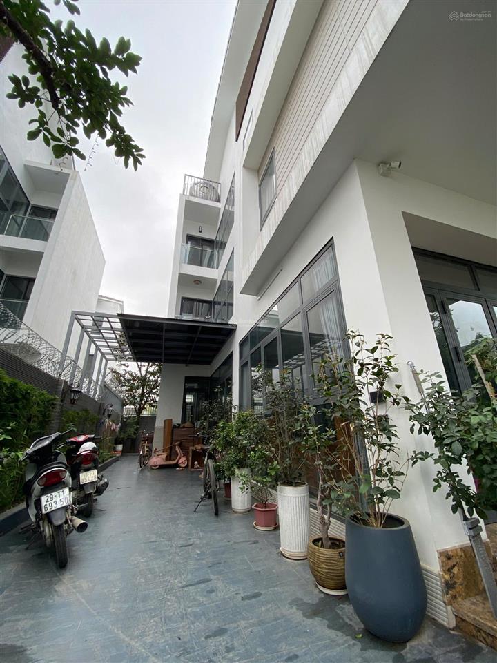 Bán biệt thự 200m²  hoàn thiện full đồ + thang máy  kđt nam cường