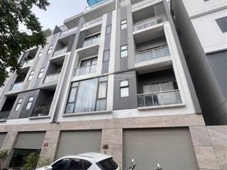 Bán căn liền kề him lam thượng thanh long biên 73m2 x 5 tầng xây thô giá cực ngon 17,2 tỷ
